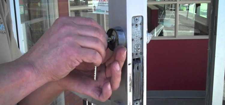 commercial door lock repair Laguna Hills